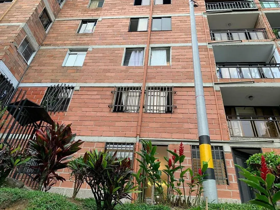 Acogedor Apartamento Urbanizacion Tricentenario Medellín Lejlighed