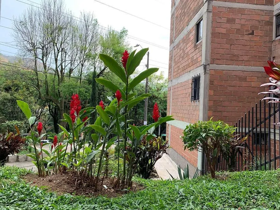 Acogedor Apartamento Urbanizacion Tricentenario Medellín Lejlighed