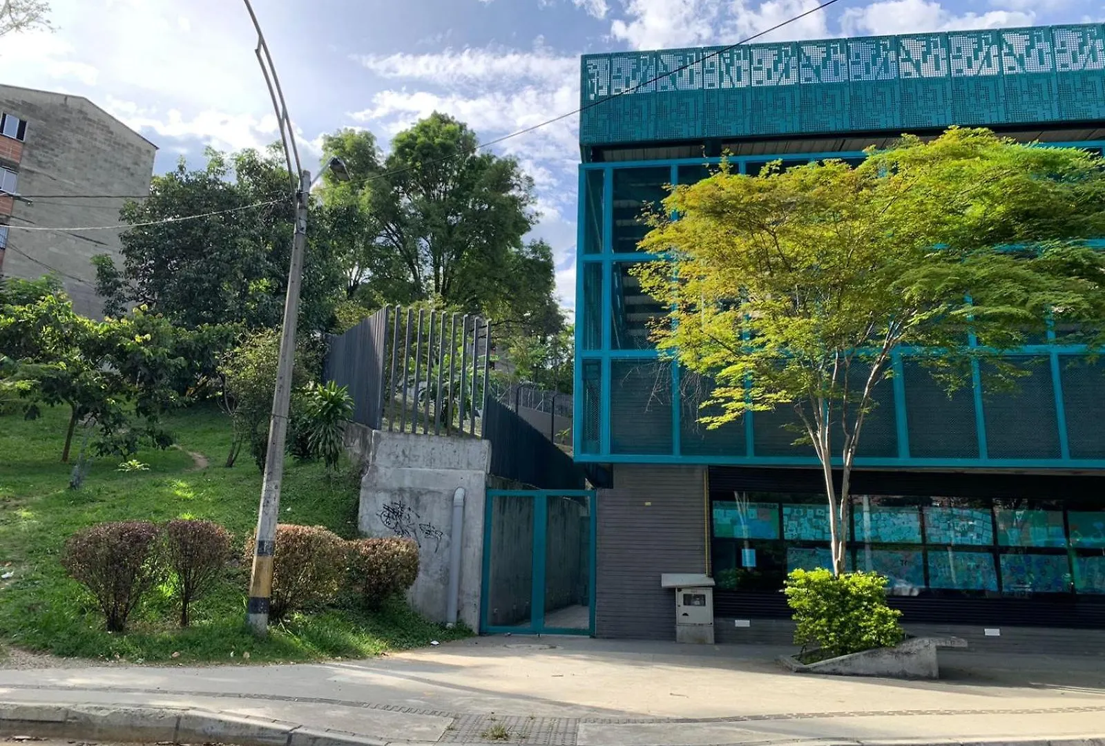 Acogedor Apartamento Urbanizacion Tricentenario Medellín 0*,  Colombia